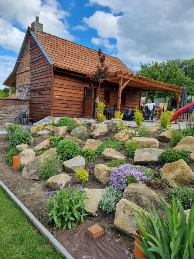 Apartmany Moravia Milovice  Exterior foto